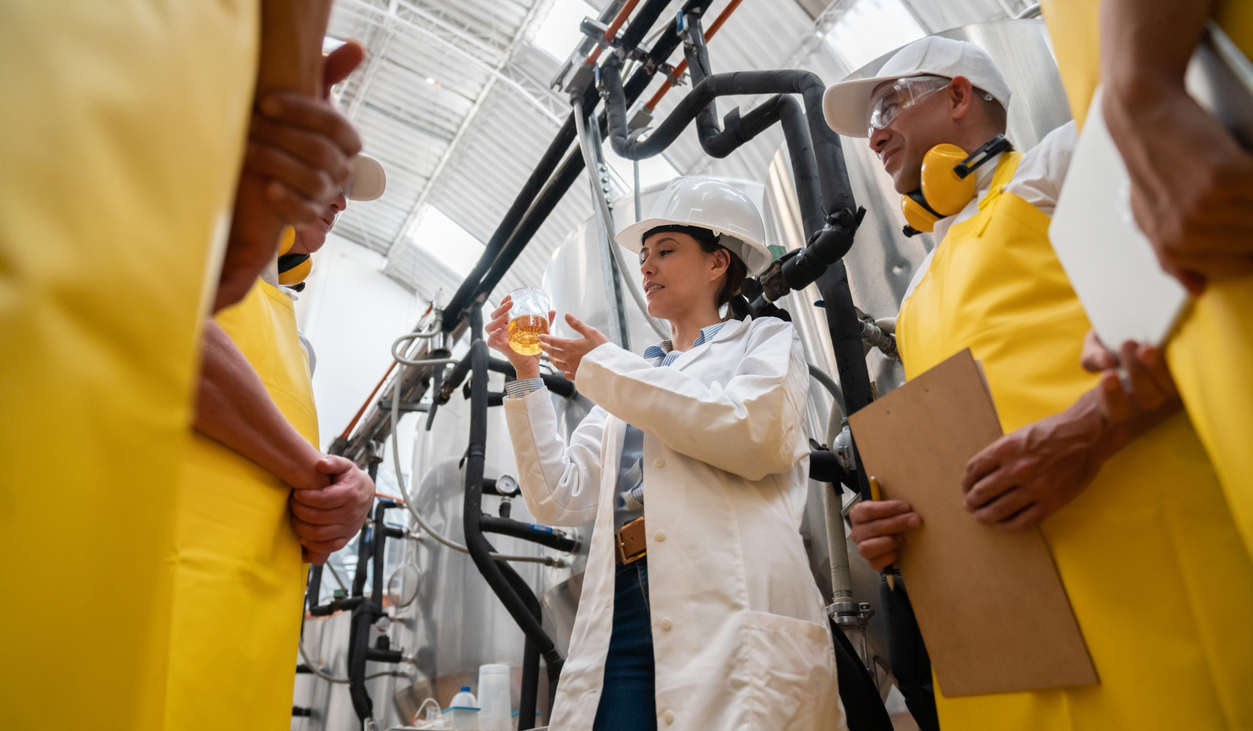 4 Ways to Help Frontline Workers Get the Most Out of Food Safety Training